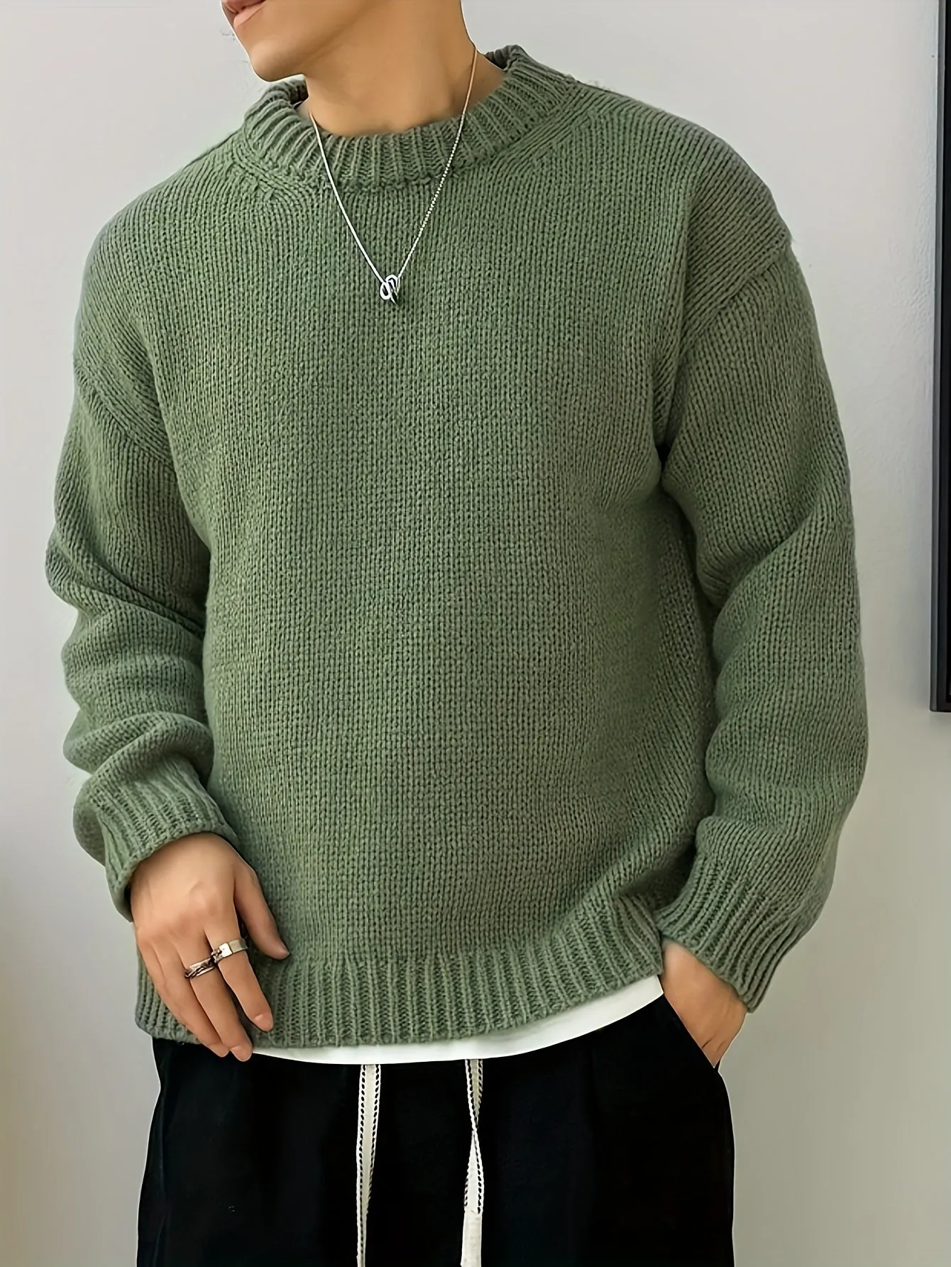 JANVAR | Mens Knitted Pullover with Round Neck