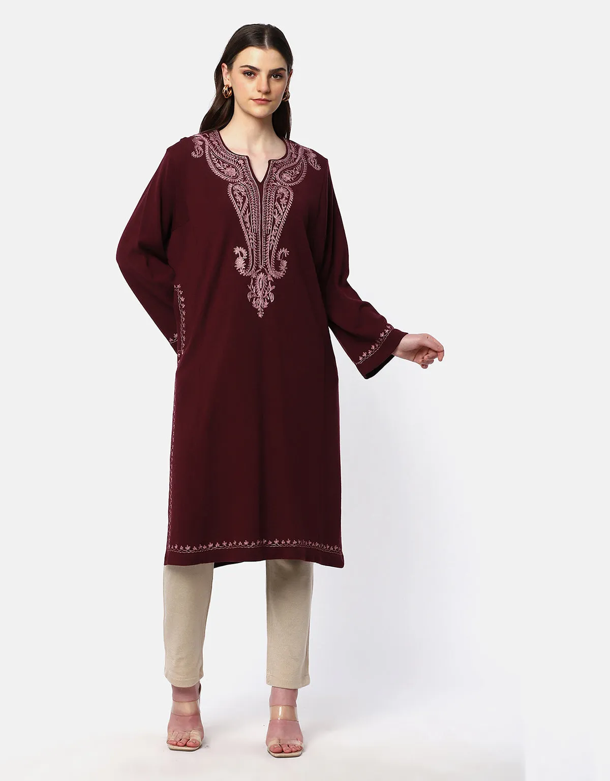 Kashmiri Woolen Embroidered Phiran