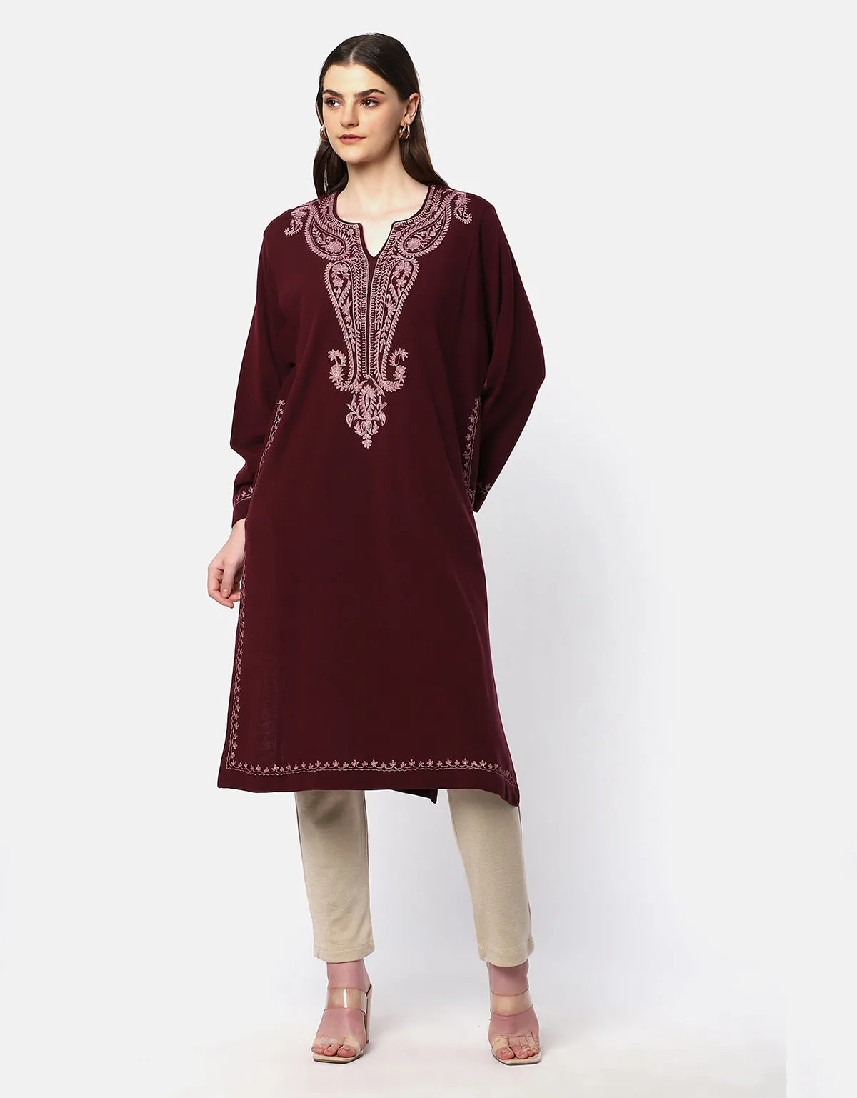 Kashmiri Woolen Embroidered Phiran