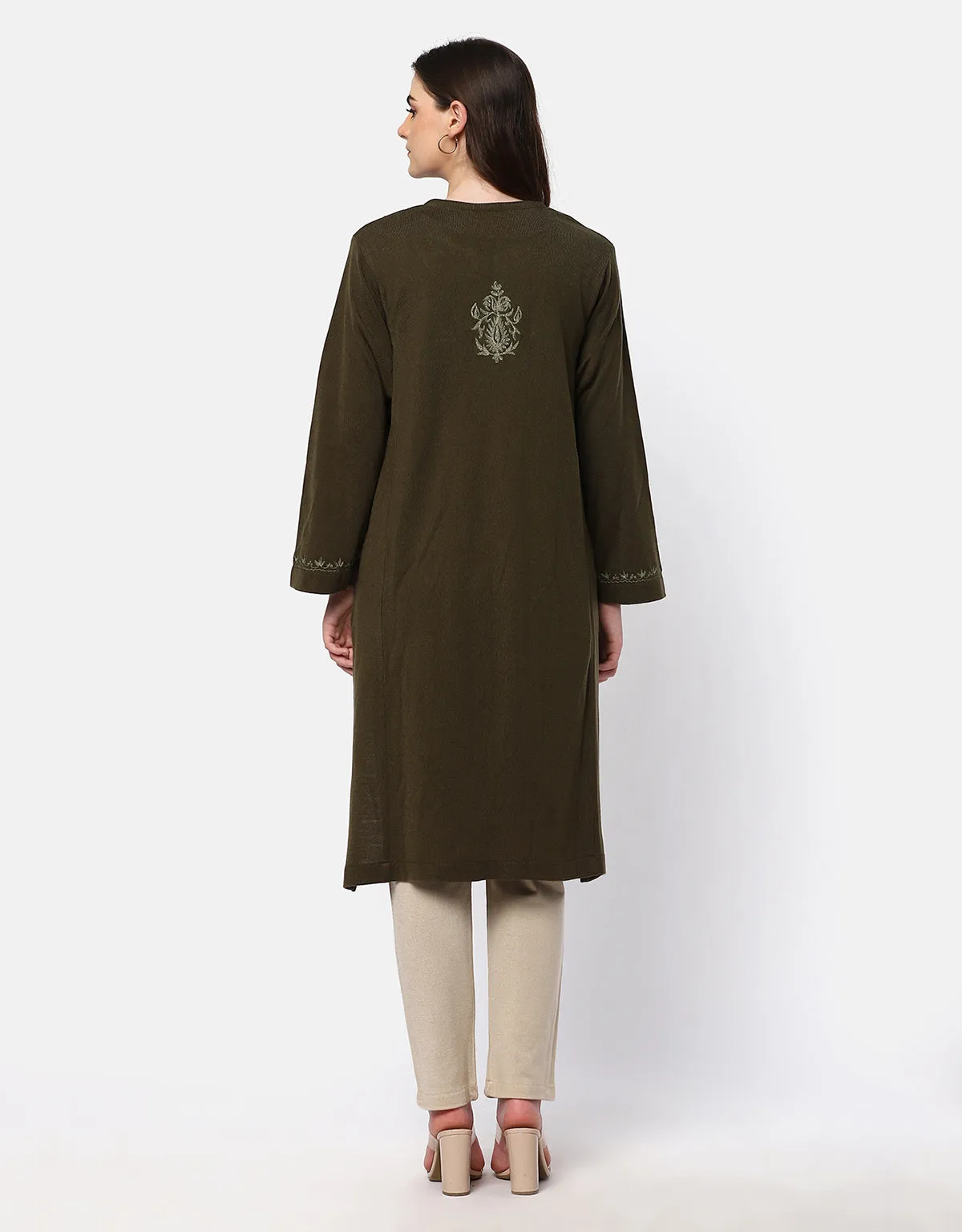 Kashmiri Woolen Embroidered Phiran