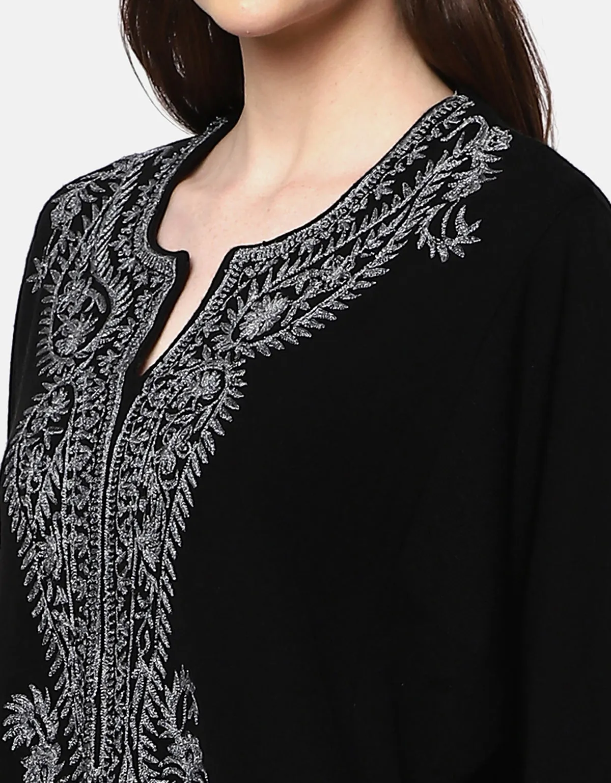 Kashmiri Woolen Embroidered Phiran