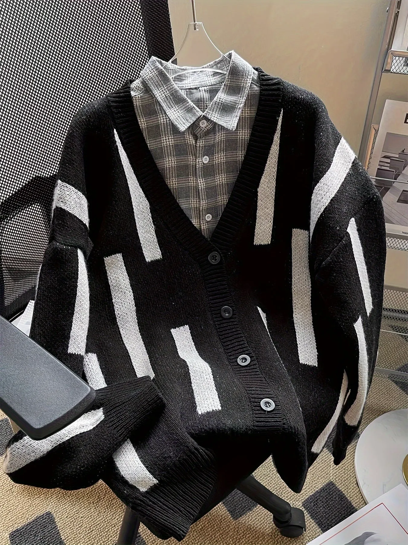 SOPREN | Geometric Knitted Cardigan with V-Neck