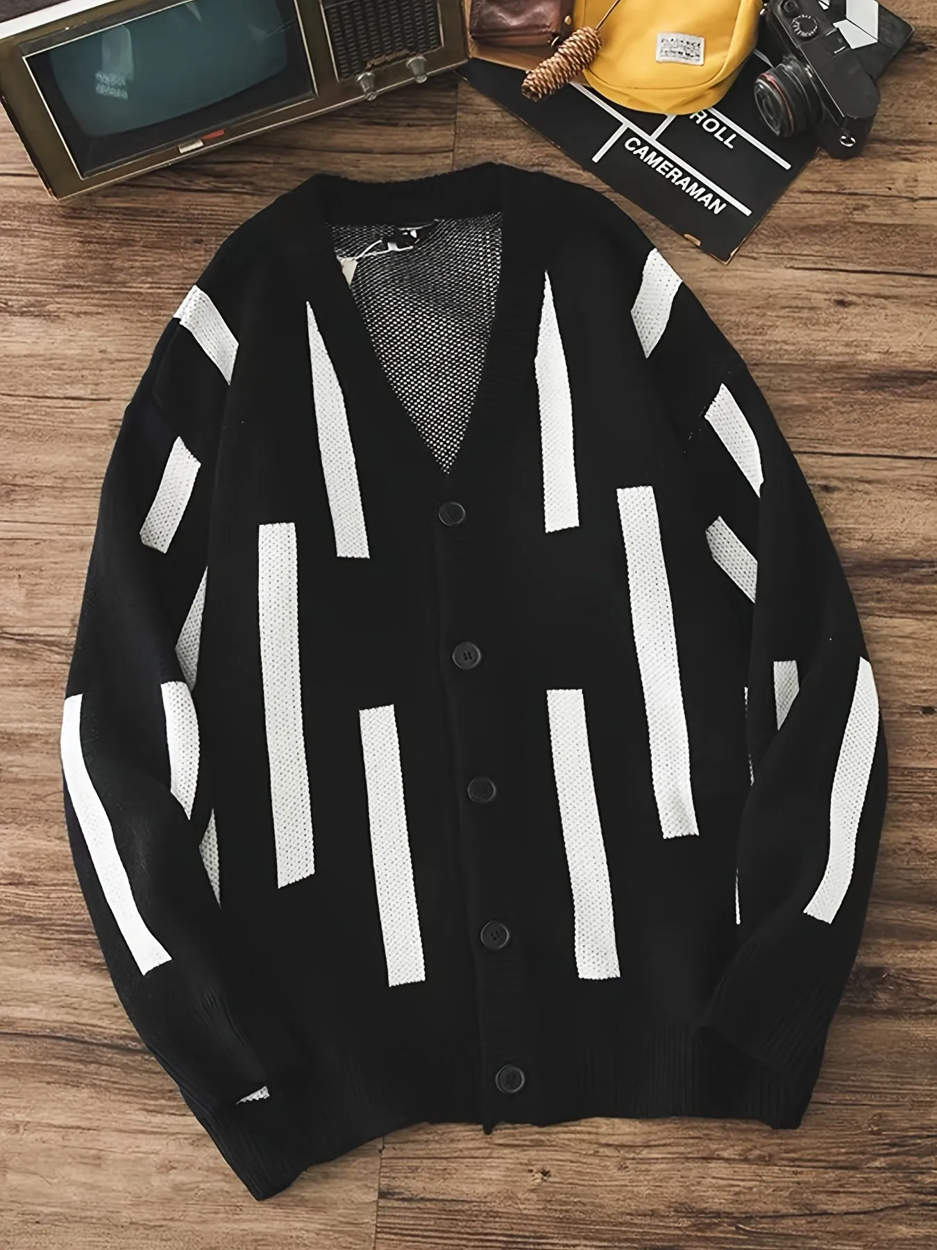 SOPREN | Geometric Knitted Cardigan with V-Neck