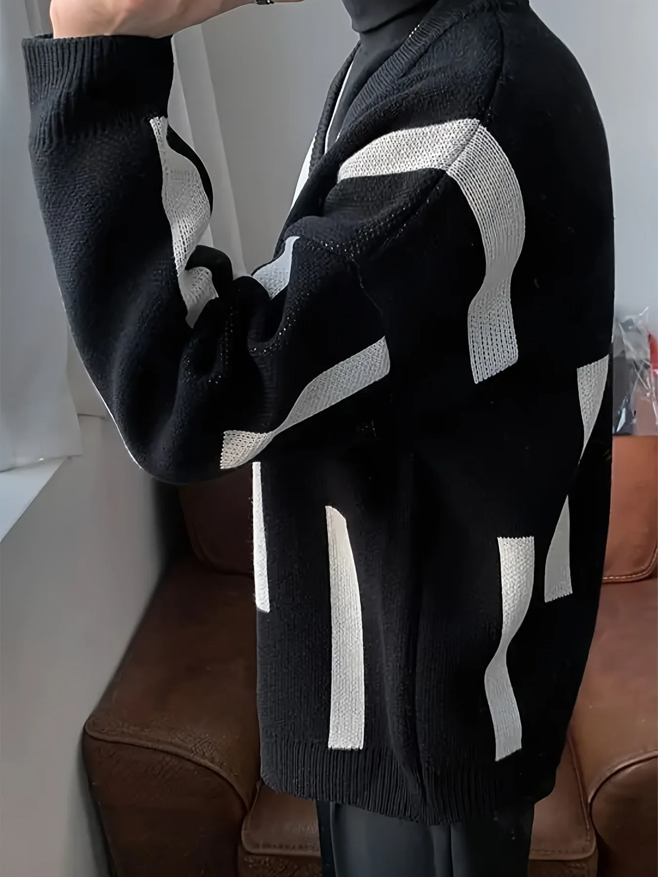 SOPREN | Geometric Knitted Cardigan with V-Neck