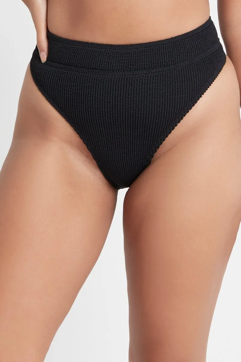 THE SAVANNAH BRIEF